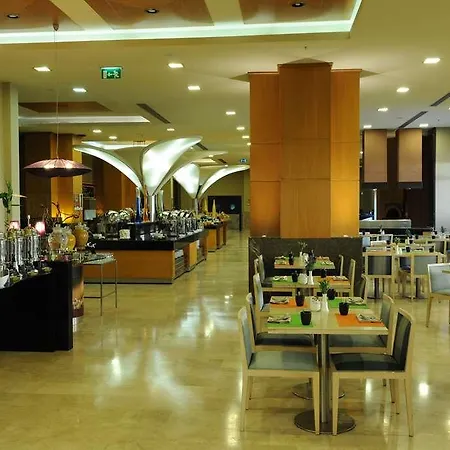Radisson Blu & Spa. Çeşme